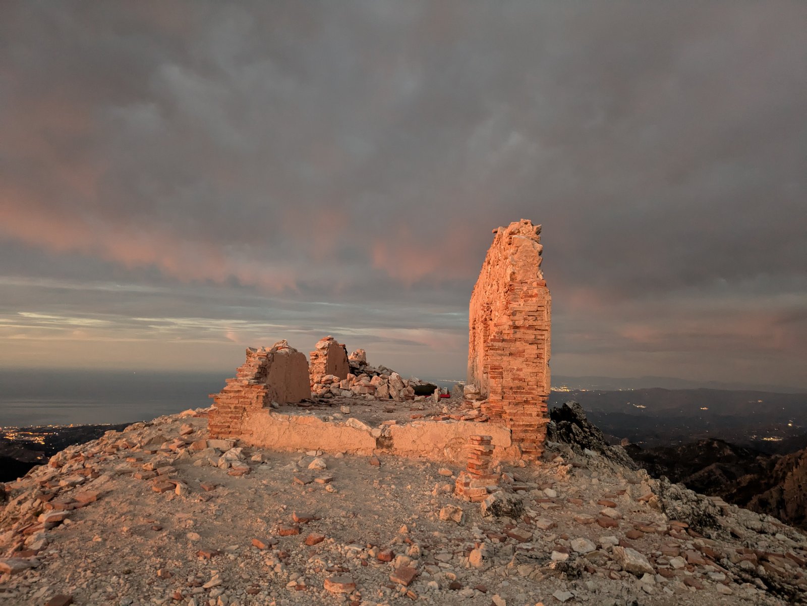 Pico Lucero